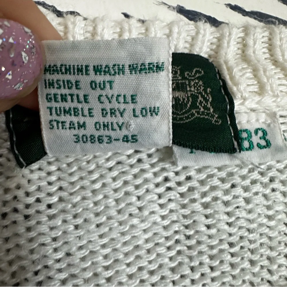 Vintage IZOD Club Black Lake Golf V Neck Stripe Diamond Sweater FLAWED R… - Picture 9 of 14